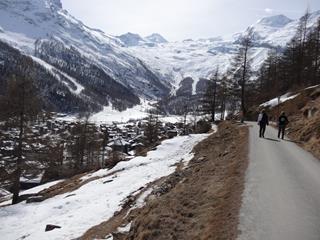 Photo of Saas Fee looking South in Winter